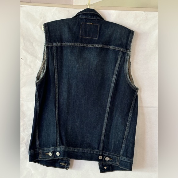 Levi’s Dark Denim Jean Cutoff Trucker Vest sz S - Picture 3 of 7